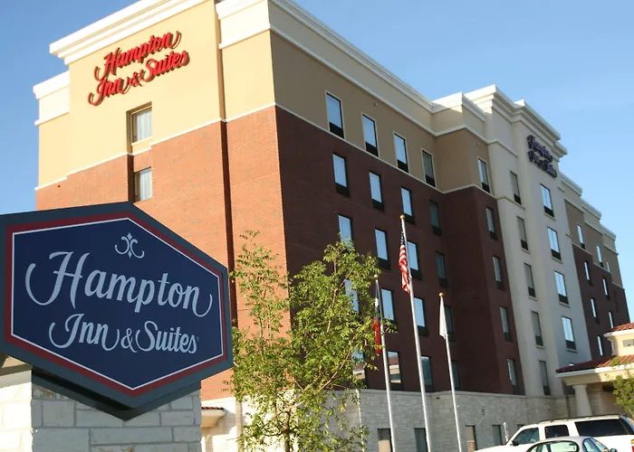 Hampton Inn And Suites Dallas/Lewisville-Vista Ridge Mall